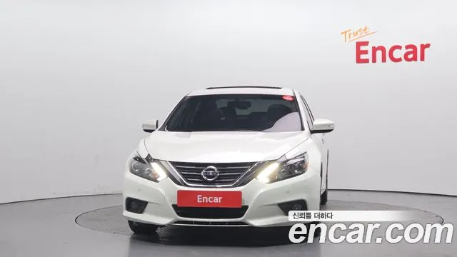 Nissan Altima 2017 — фото 3