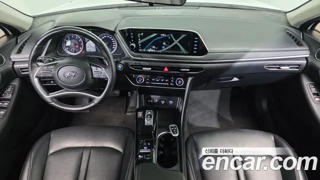 Hyundai Sonata 2022 — фото 10