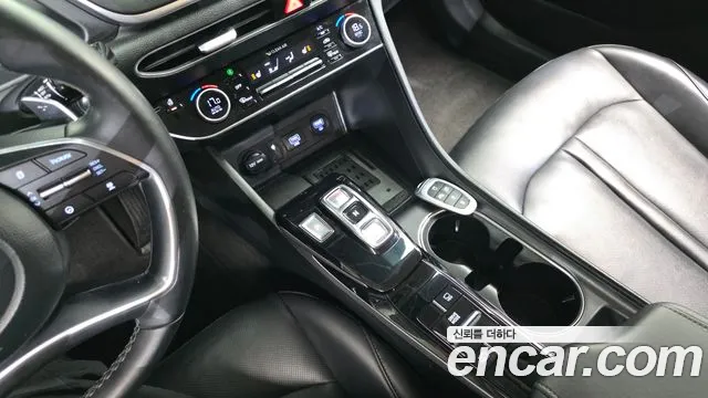 Hyundai Sonata 2022 — фото 12