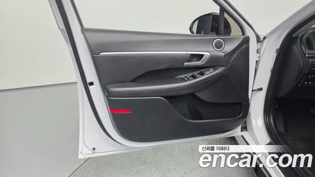 Hyundai Sonata 2022 — фото 14