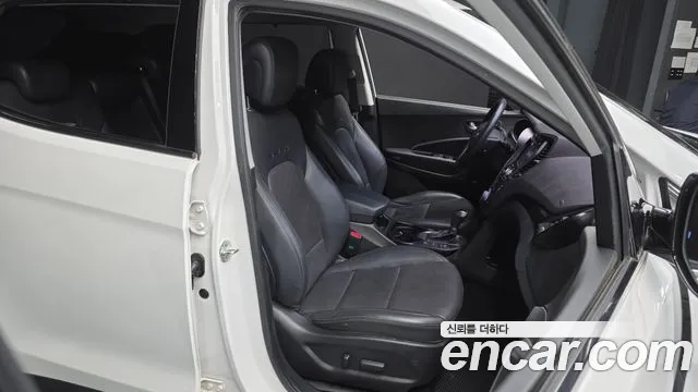 Hyundai Santafe 2015 — фото 12