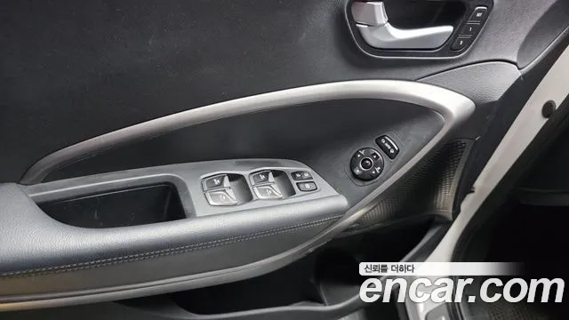 Hyundai Santafe 2015 — фото 14