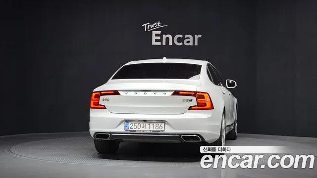 Volvo S90 2017 — фото 4