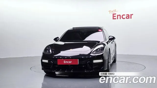 Porsche Panamera 2020 — фото 3