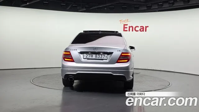 Mercedes-Benz C-Class 2013 — фото 4
