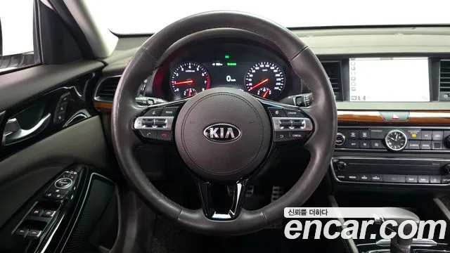 Kia K7 2017 — фото 13