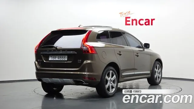 Volvo XC60 2015 — фото 2
