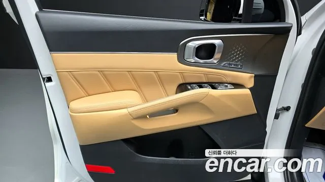 Kia Sorento 2022 — фото 14