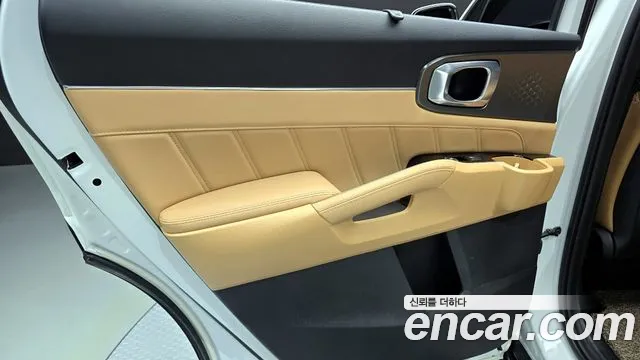 Kia Sorento 2022 — фото 15