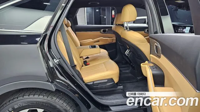 Kia Sorento 2022 — фото 18