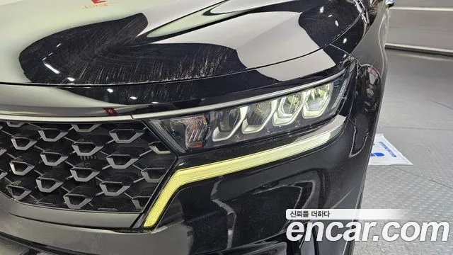 Kia Sorento 2022 — фото 8