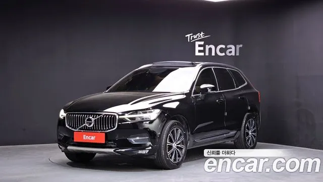 Volvo XC60 2019 — фото 1