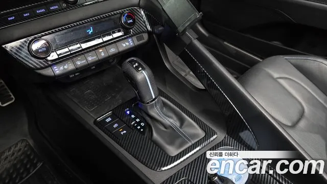 Hyundai AVANTE 2022 — фото 12