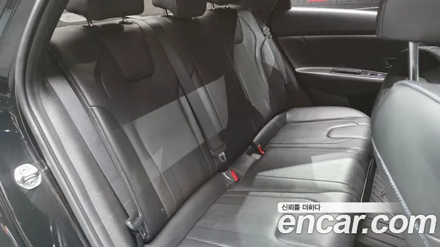 Hyundai AVANTE 2022 — фото 17