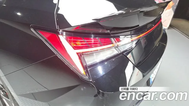 Hyundai AVANTE 2022 — фото 9