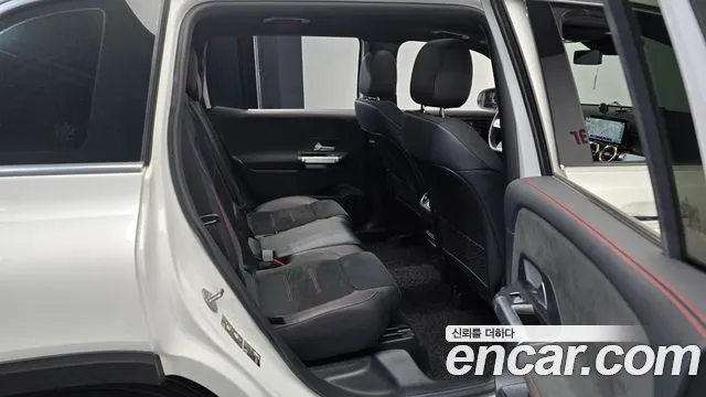 Mercedes-Benz GLB-Class 2021 — фото 11