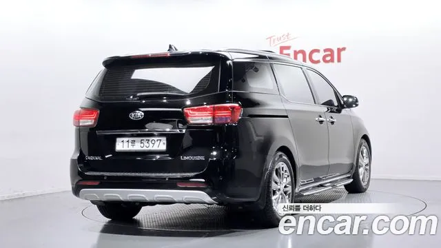 Kia Canival 2016 — фото 2