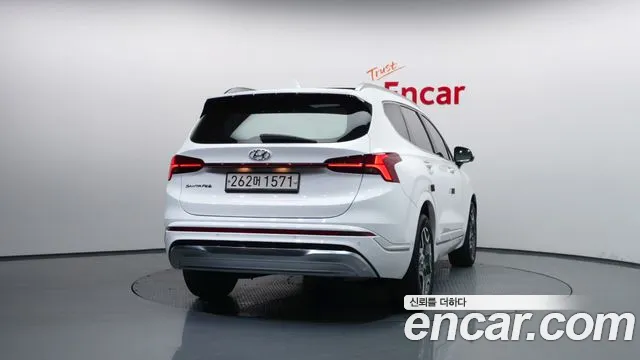 Hyundai Santafe 2022 — фото 4