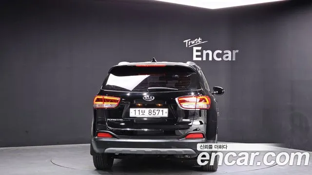 Kia Sorento 2015 — фото 3