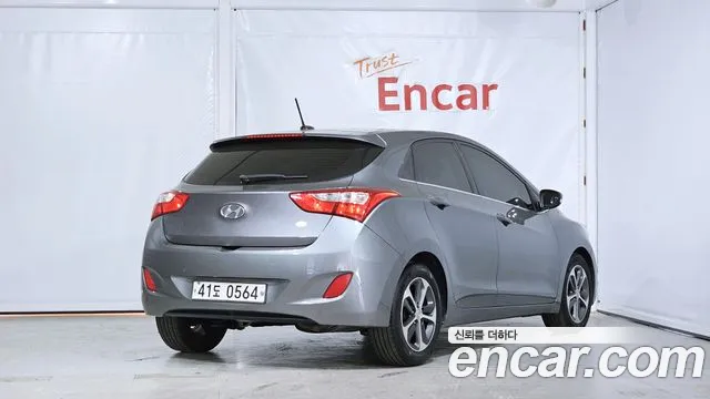 Hyundai i30 2016 — фото 2