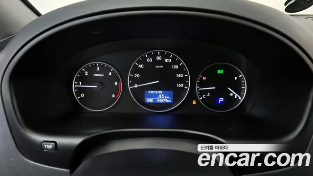 Hyundai Starex 2019 — фото 11