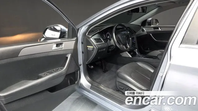 Hyundai Sonata 2015 — фото 10
