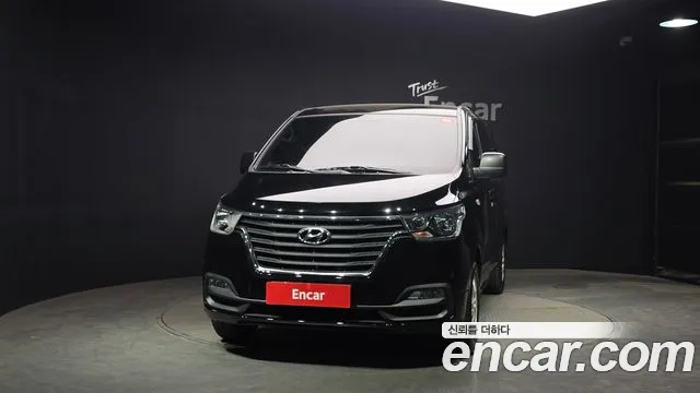 Hyundai Starex 2020 — фото 3