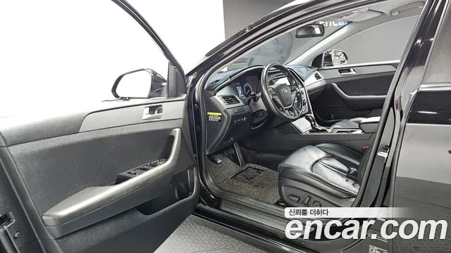 Hyundai Sonata 2017 — фото 10