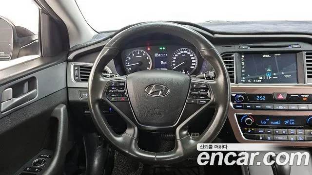 Hyundai Sonata 2017 — фото 12