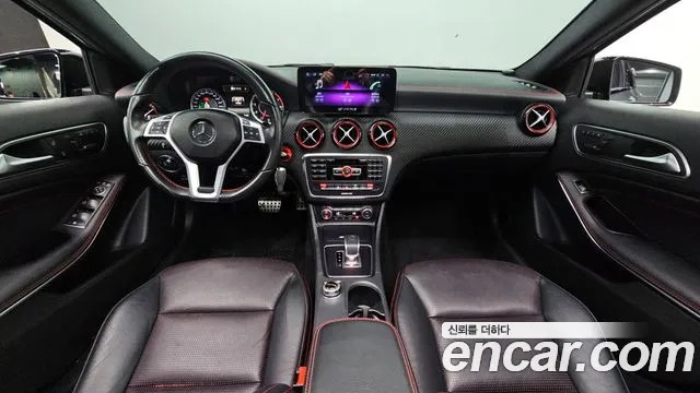 Mercedes-Benz A-Class 2015 — фото 7