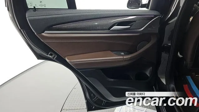 BMW X4 2023 — фото 15