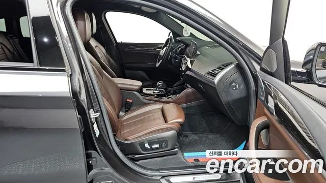 BMW X4 2023 — фото 16