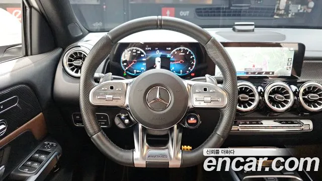 Mercedes-Benz GLB-Class 2023 — фото 19