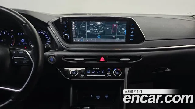 Hyundai Sonata 2020 — фото 13