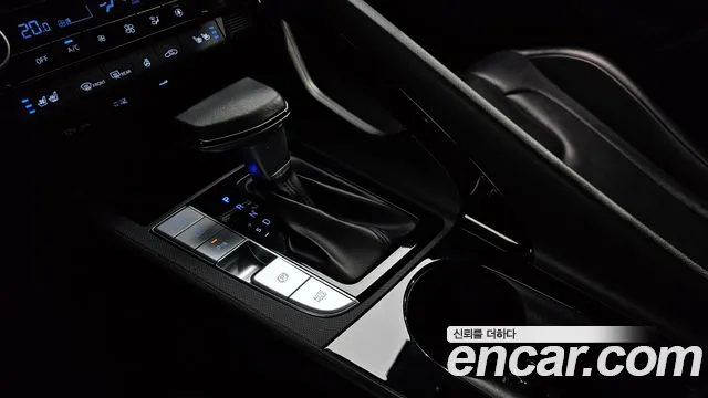 Hyundai AVANTE 2025 — фото 12