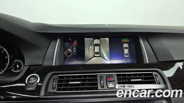 BMW 5-Series 2016 — фото 19