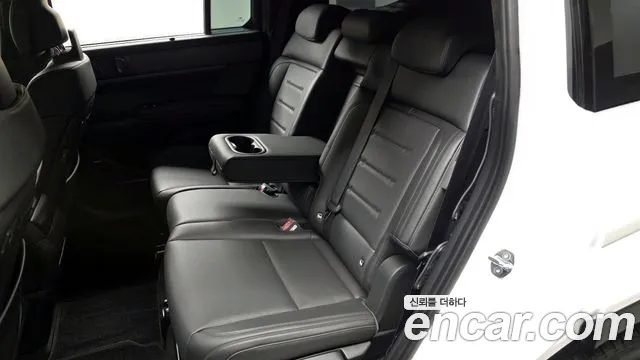 Hyundai Santafe 2024 — фото 19