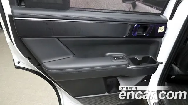 Hyundai Santafe 2024 — фото 15