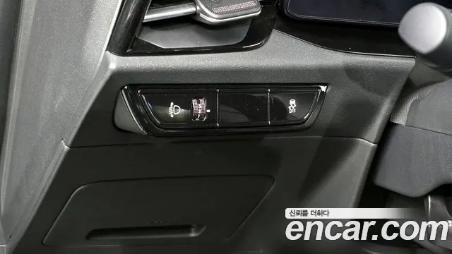 Kia Niro 2024 — фото 18