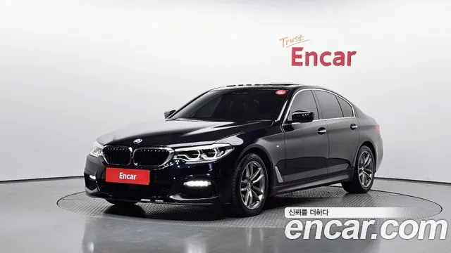 BMW 5-Series 2018 — фото 1
