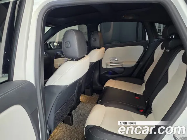 Mercedes-Benz GLA-Class 2021 — фото 11