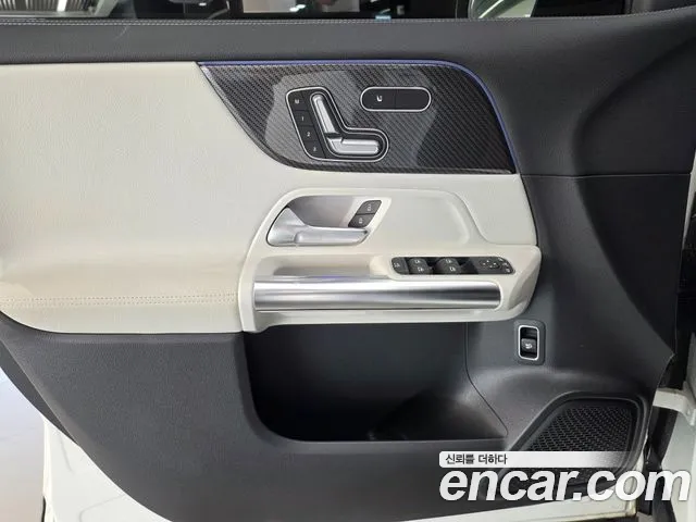 Mercedes-Benz GLA-Class 2021 — фото 12