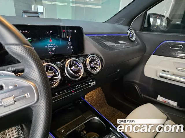 Mercedes-Benz GLA-Class 2021 — фото 15