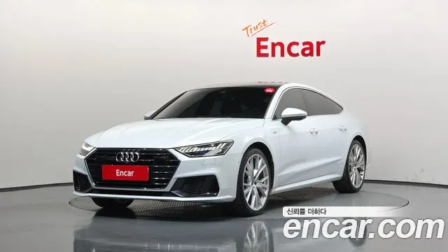 Audi A7 2022 — фото 1