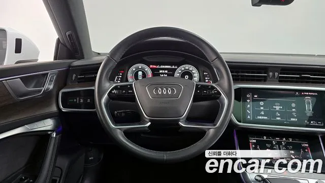 Audi A7 2022 — фото 19