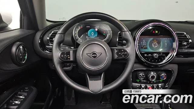 Mini Clubman 2022 — фото 18