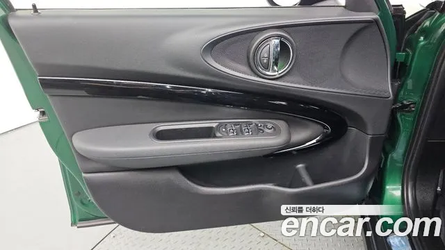 Mini Clubman 2022 — фото 14