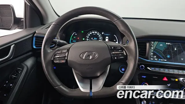 Hyundai Ioniq 2019 — фото 13