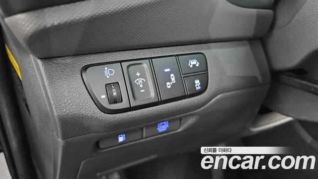 Hyundai Ioniq 2019 — фото 18