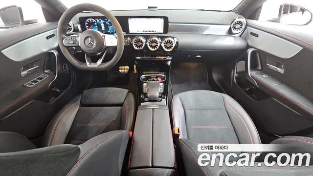 Mercedes-Benz CLA-Class 2022 — фото 10